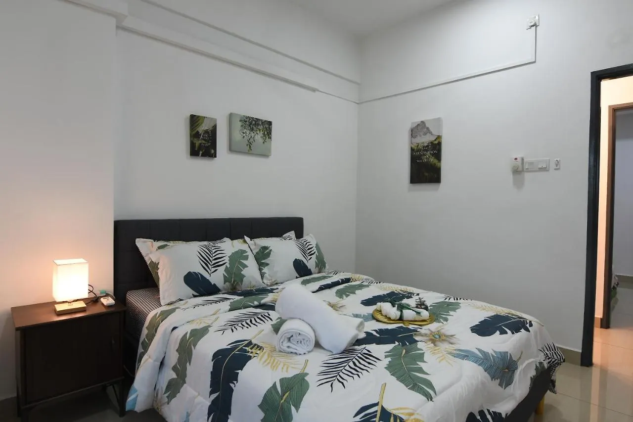 Mount Austin Midori Green 8 Pax Free Wi-Fi 500Mbps Netflix Johor Bahru Apartman